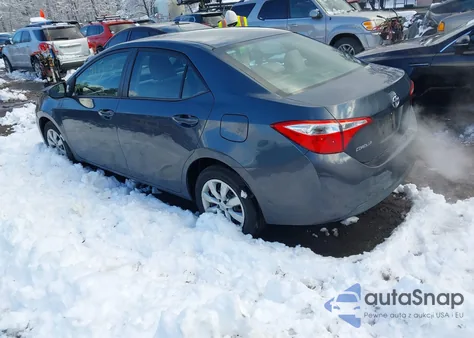 2015 Toyota Corolla Le z USA, uszkodzony, nr VIN 2T1BURHE4FC377723